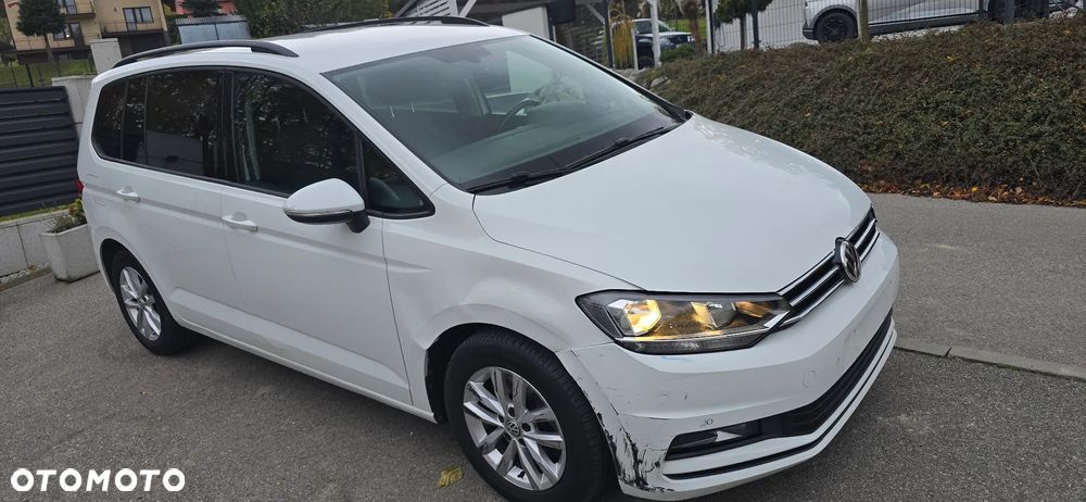 Volkswagen Touran 1.6 TDI BMT Trendline - 21