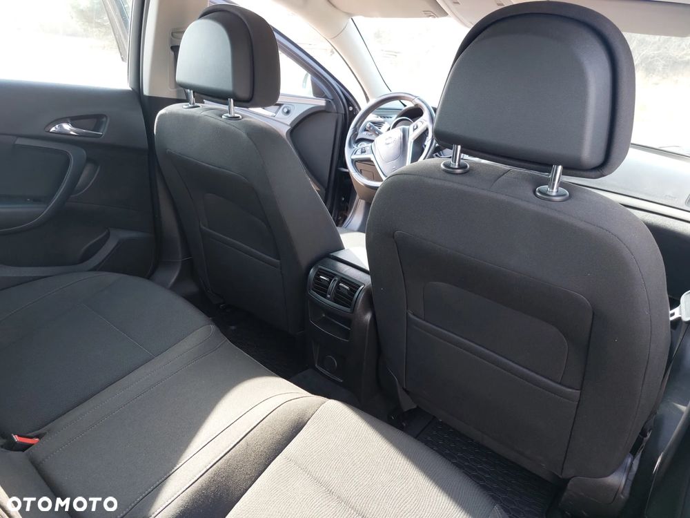 Opel Insignia 1.8 - 27