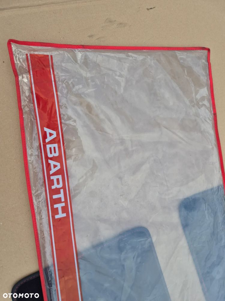 Fiat 500 Abarth komplet dywaników.Anglia.4 elementy - 5