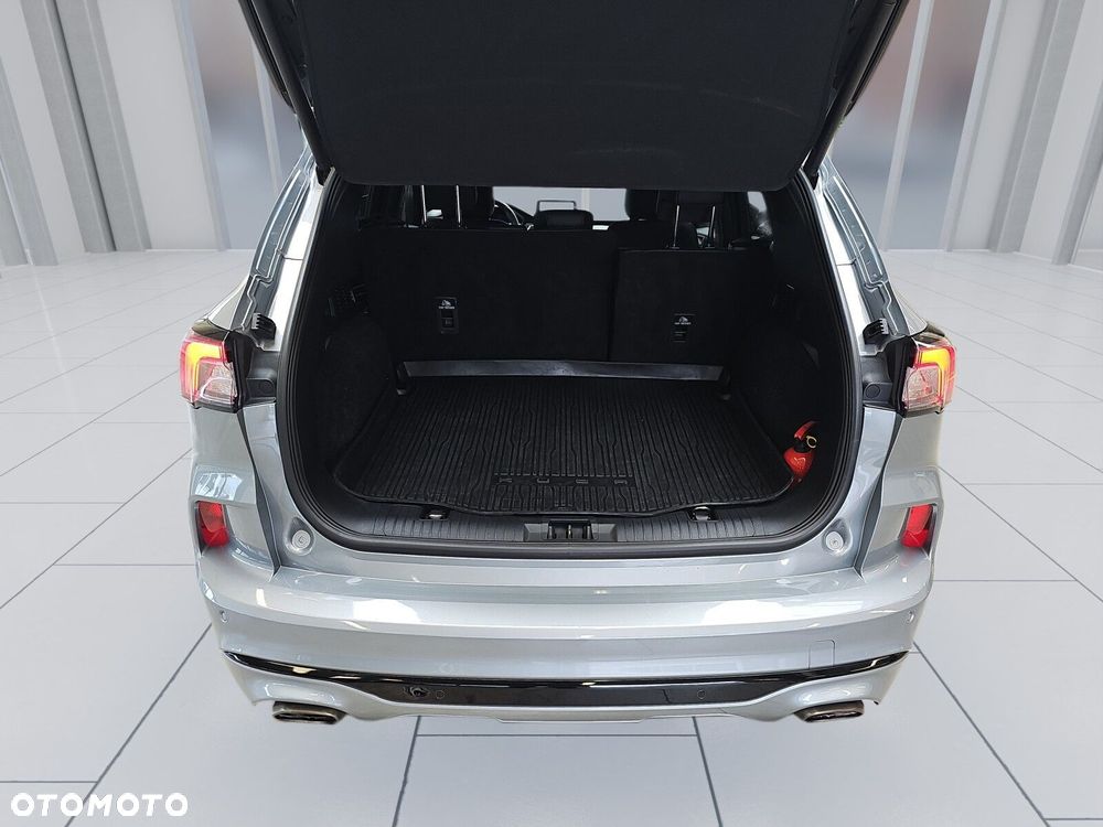 Ford Kuga 2.5 FHEV AWD ST-Line X - 30