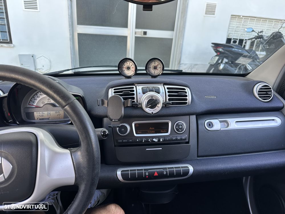 Smart ForTwo Coupé 1.0 mhd Passion 71 - 12