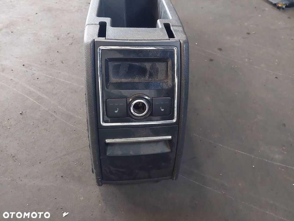 FOTELE KOMPLET LEWY PRAWY KANAPA TYŁ + BOCZKI SKODA SUPERB II SEDAN - 16