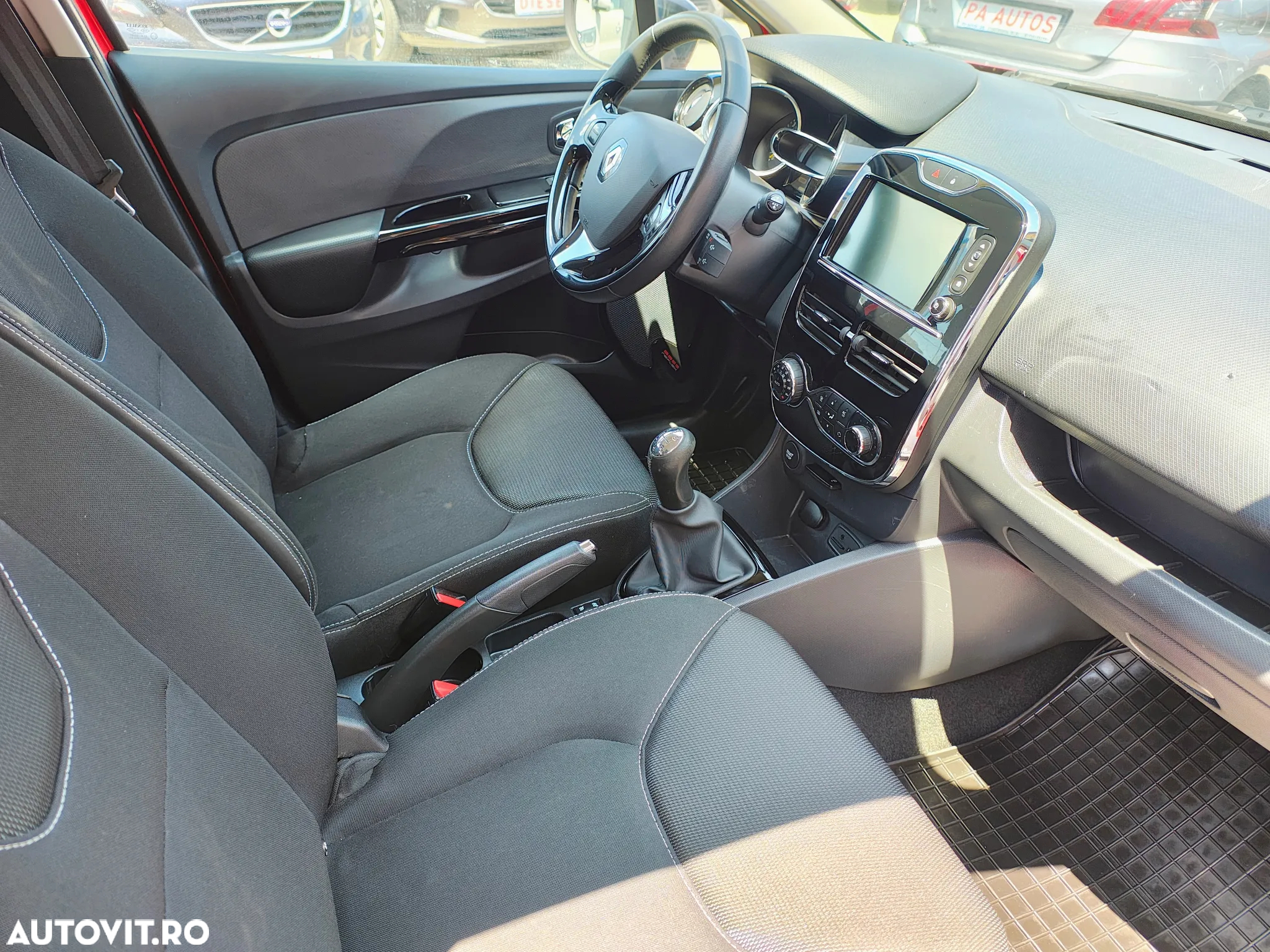 Renault Clio Energy dCi 90 Start & Stop Luxe - 25