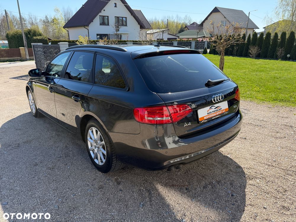 Audi A4 Avant 2.0 TDI ultra DPF Attraction - 3