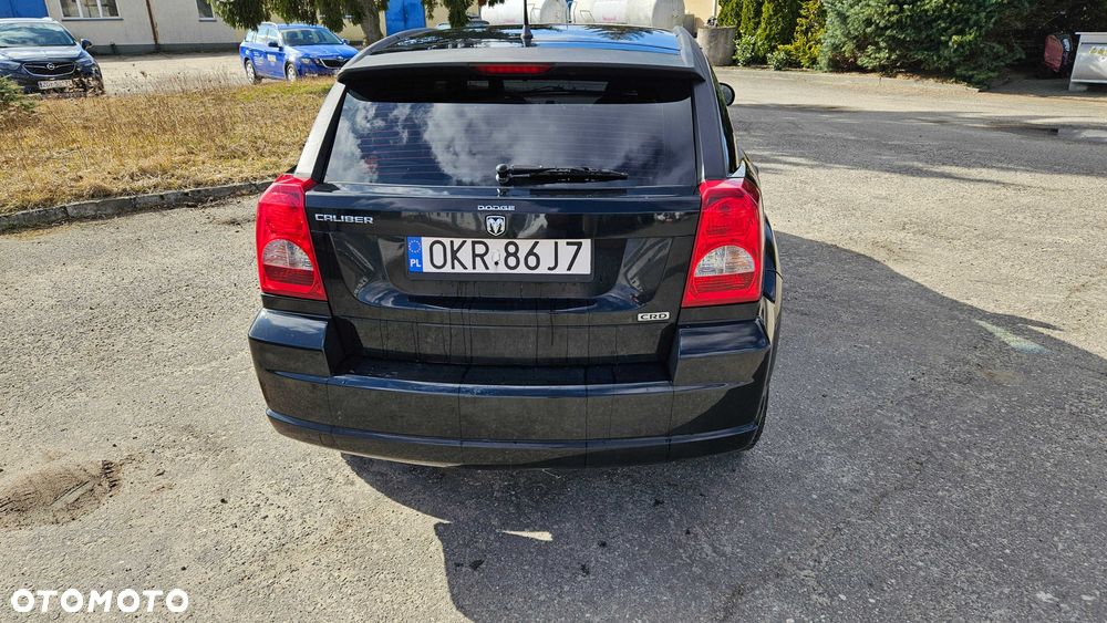 Dodge Caliber - 4