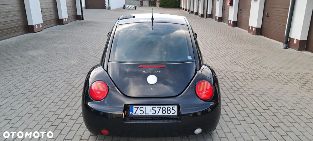 Volkswagen New Beetle - 6