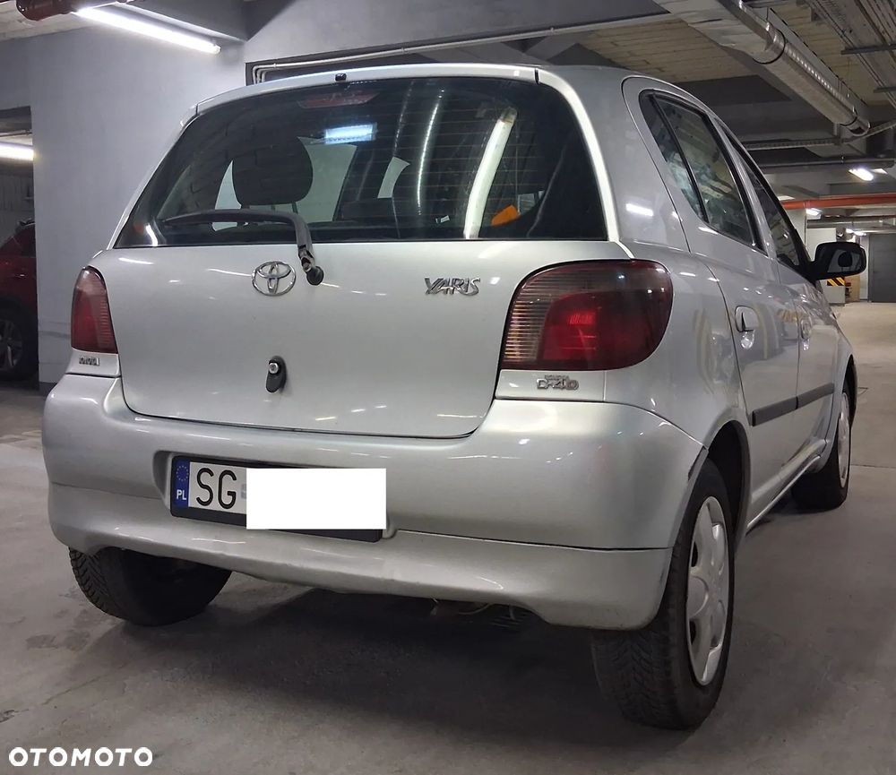Toyota Yaris 1.4 D-4D Terra - 2