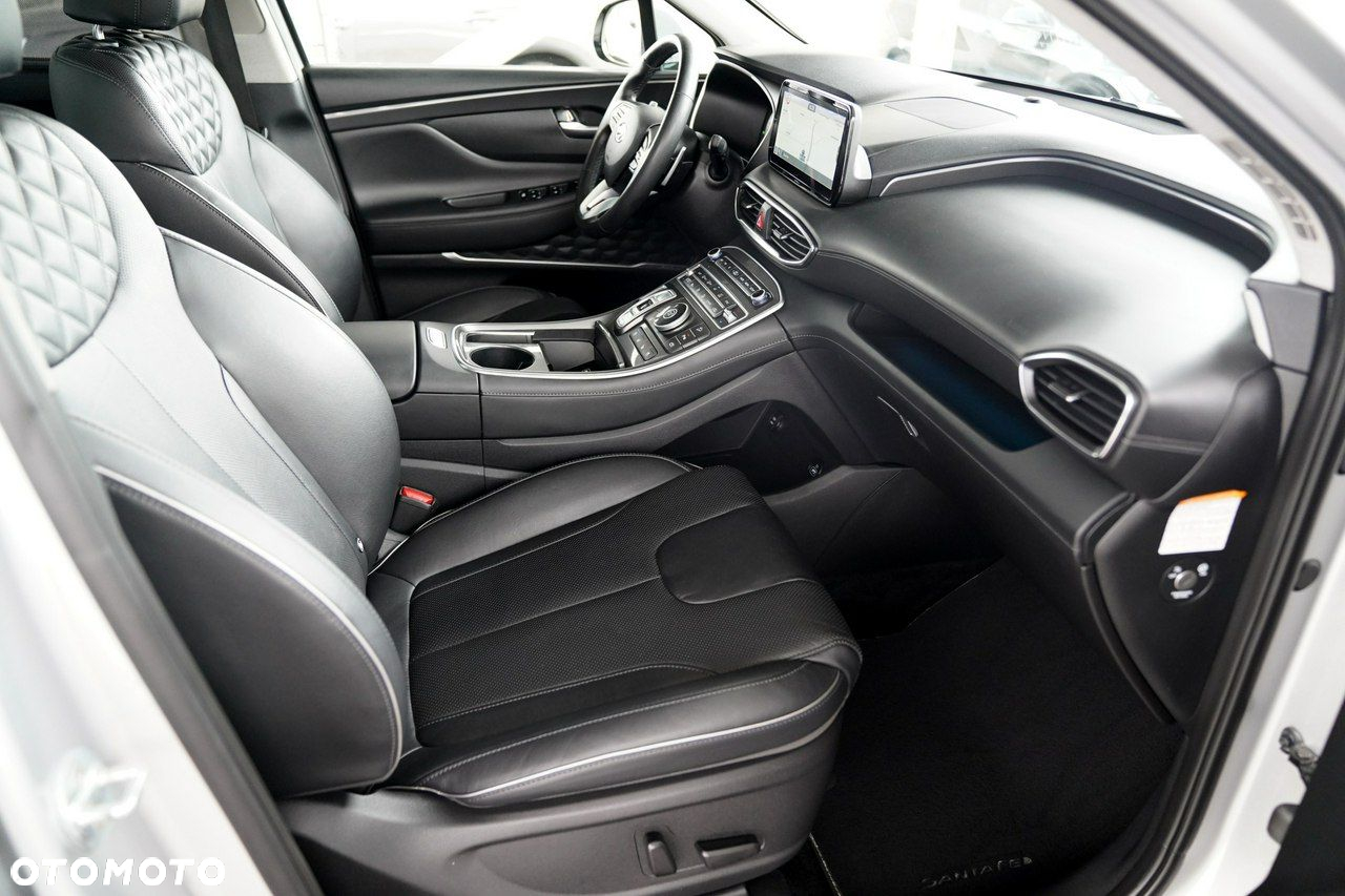 Hyundai Santa Fe - 33