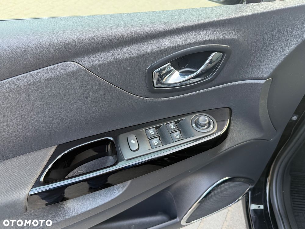 Renault Captur (ENERGY) TCe 90 INTENS - 15