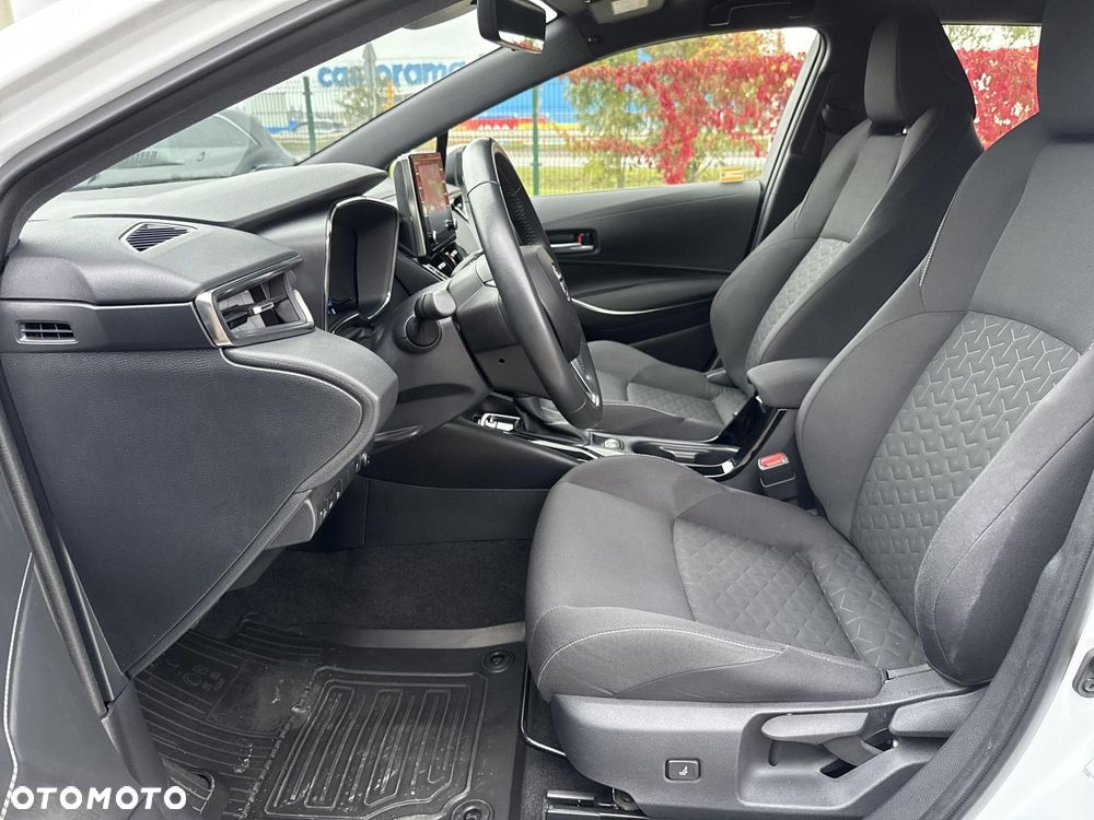 Toyota Corolla 1.8 Hybrid Comfort - 15