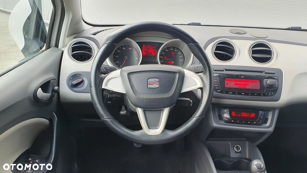 Seat Ibiza 1.2 12V Reference - 17