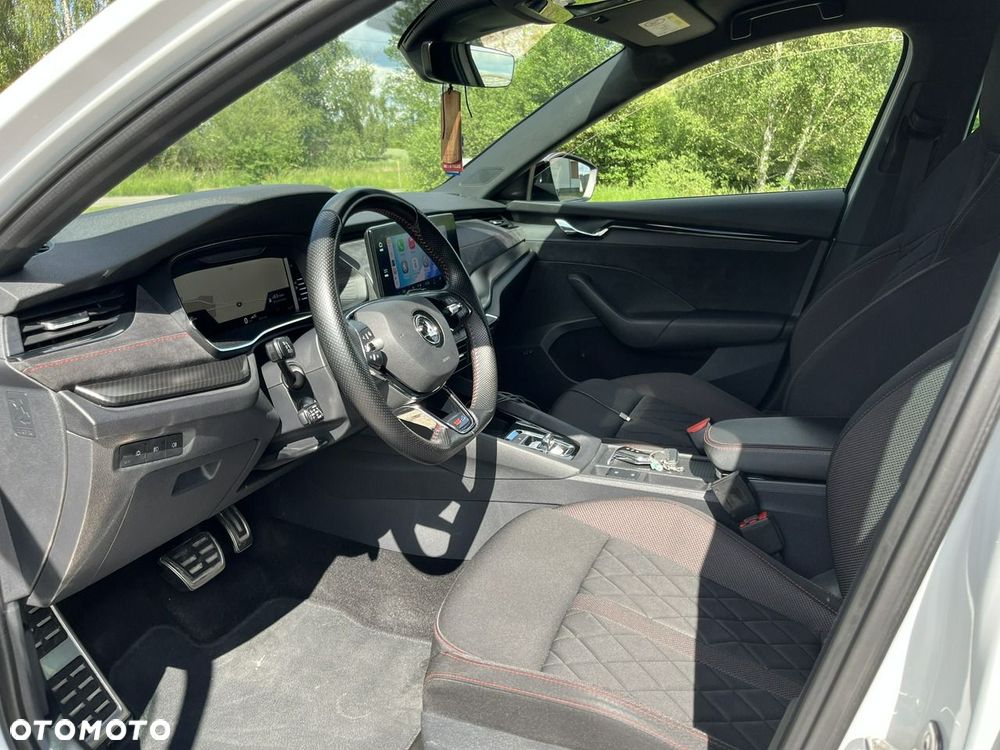Skoda Octavia - 8
