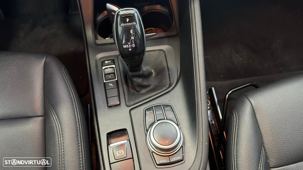 BMW X1 16 d sDrive Auto Advantage - 10