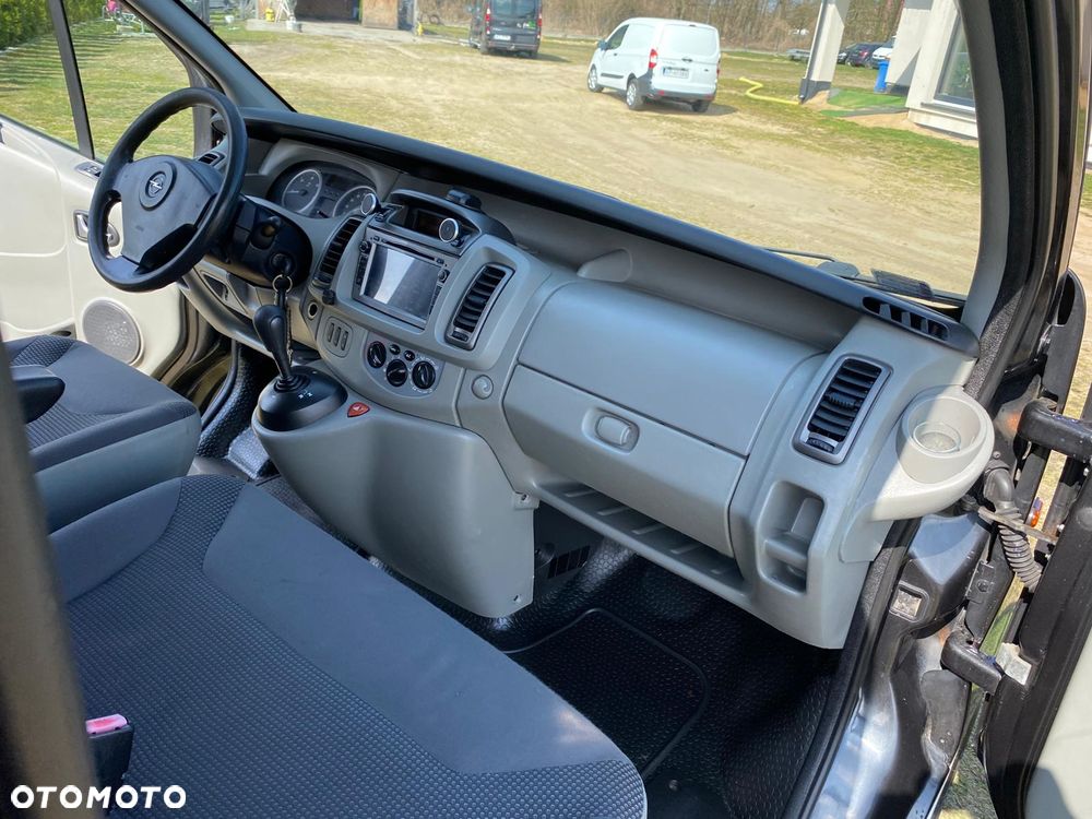 Opel VIVARO - 20
