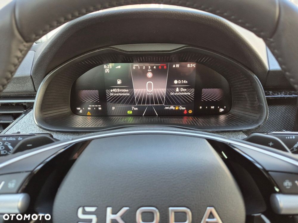 Skoda Kamiq 1.0 TSI Drive DSG - 24