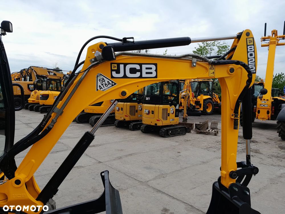 JCB 8025 2018R - 16