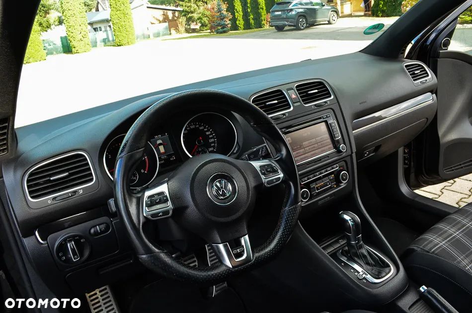 Volkswagen Golf 2.0 TDI DPF DSG GTD - 27