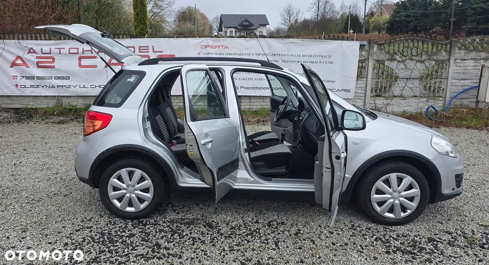 Suzuki SX4 1.6 Comfort - 16