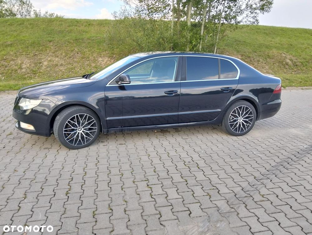 Skoda Superb 2.0 TDI Comfort - 6