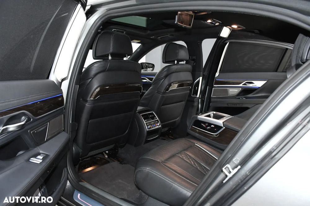 BMW Seria 7 740Li xDrive - 9