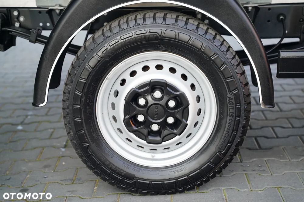 Iveco DAILY 35-140 / WYWROTKA / BRYGADÓWKA - 6 MIEJSC / MANUAL / - 28