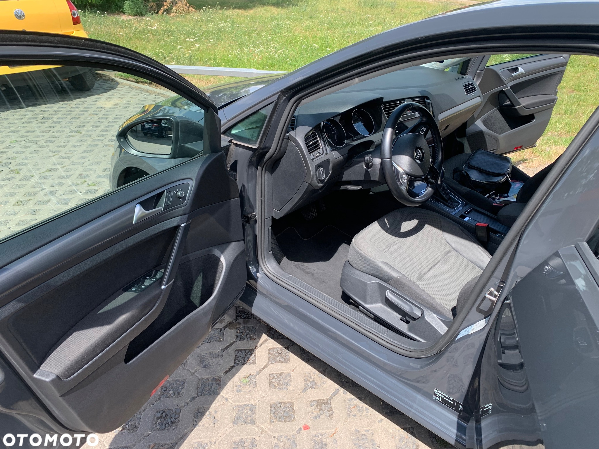 Volkswagen Golf e-Golf - 9