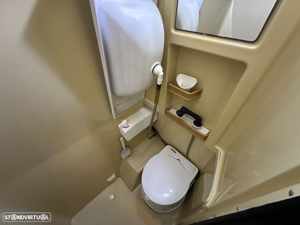 Mercedes-Benz James Cook - 29