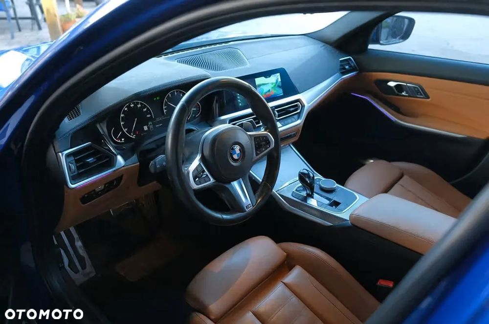 BMW Seria 3 330i xDrive Edition M Sport Shadow - 5