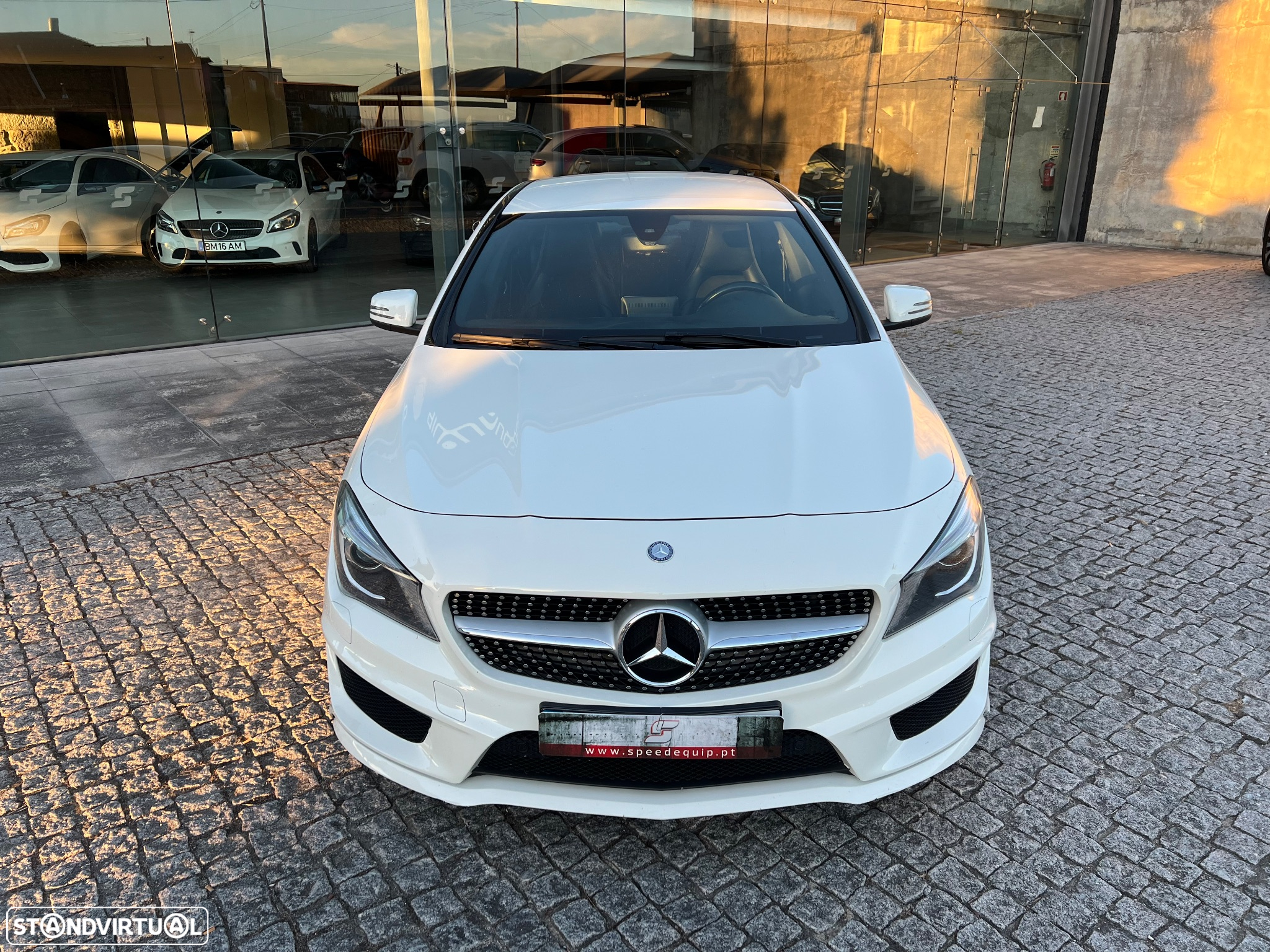 Mercedes-Benz CLA 200 (CDI) d 7G-DCT AMG Line - 2