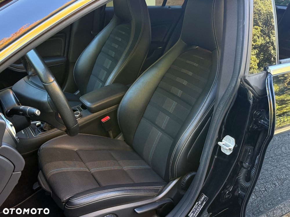 Mercedes-Benz CLA 180 - 27