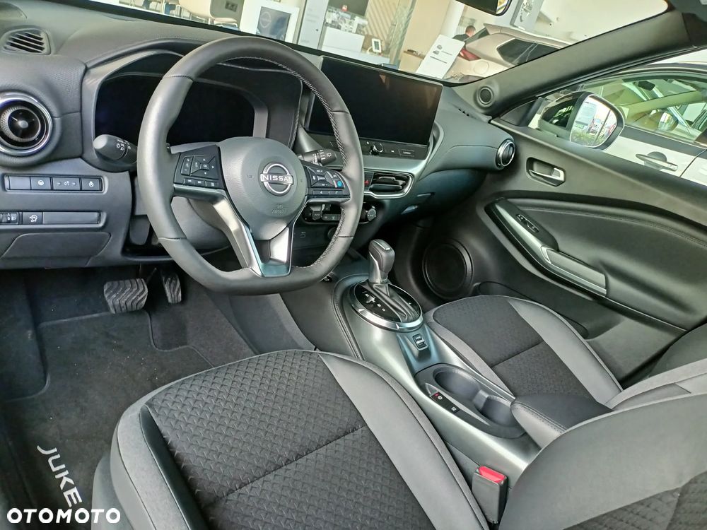 Nissan Juke 1.0 DIG-T N-Connecta DCT - 12