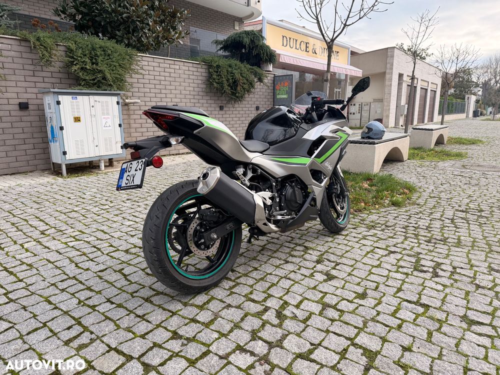 Kawasaki Ninja 500 - 4