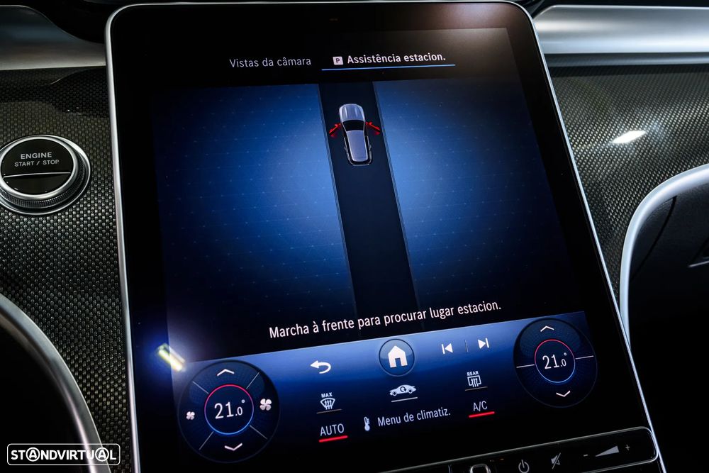 Mercedes-Benz C 300 e AMG Line - 26