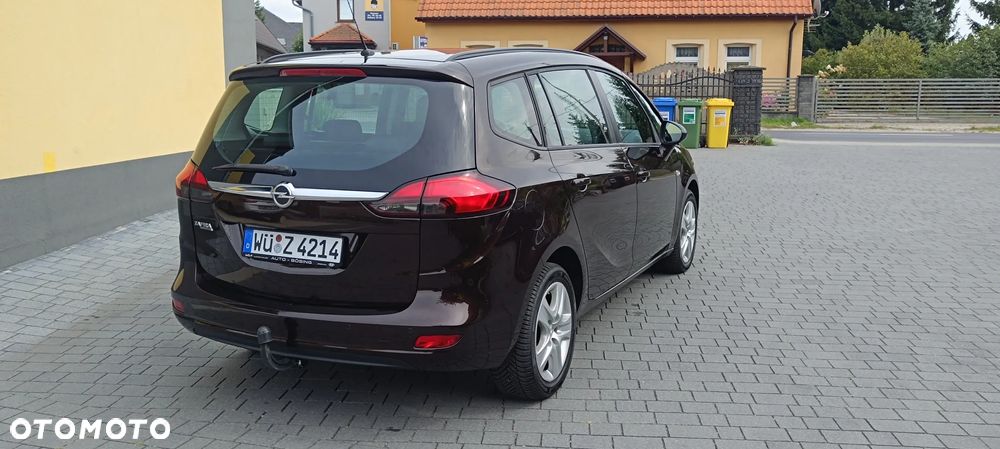 Opel Zafira 2015 photo 5