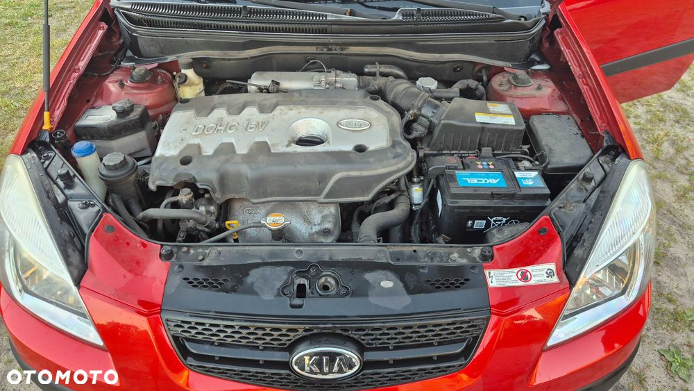 Kia Rio - 7