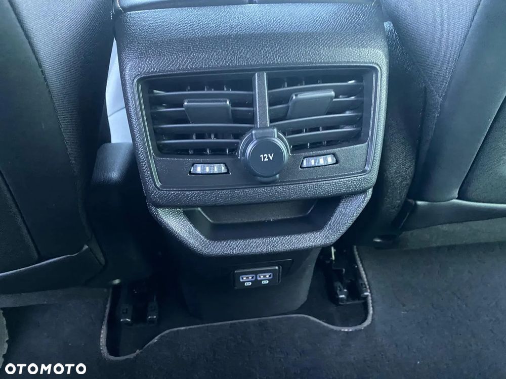 Peugeot 3008 1.5 BlueHDi GT Pack S&S EAT8 - 12