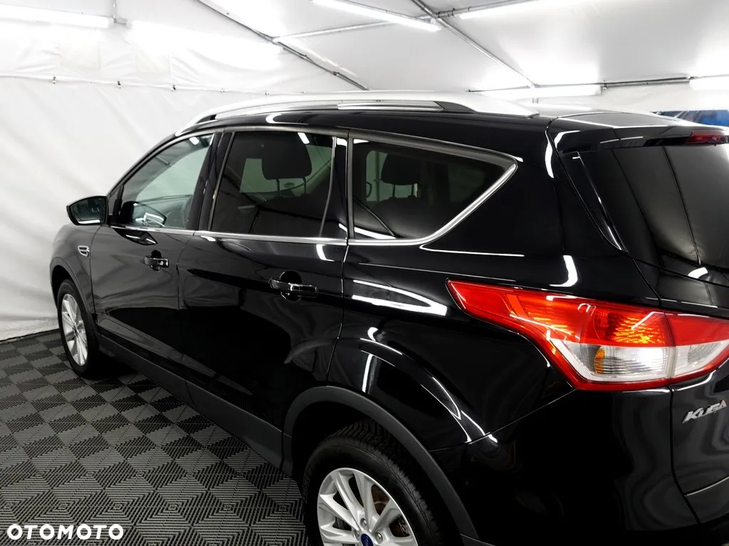 Ford Kuga 2.0 TDCi AWD Titanium - 28