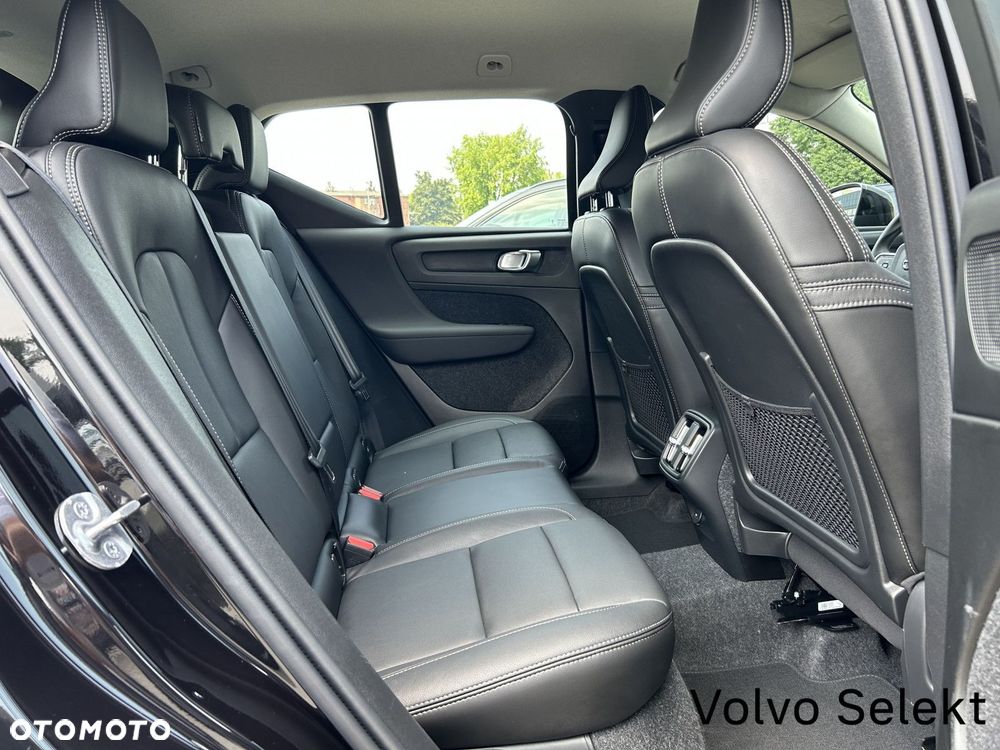 Volvo XC 40 - 23