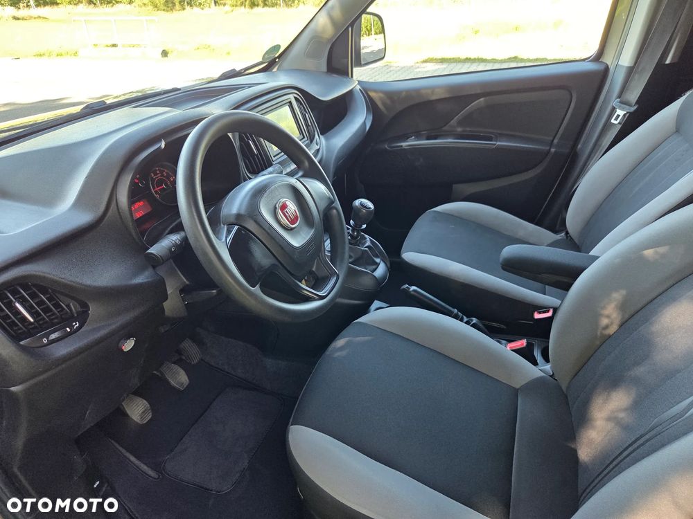 Fiat Doblo 1.4 16V Active - 11