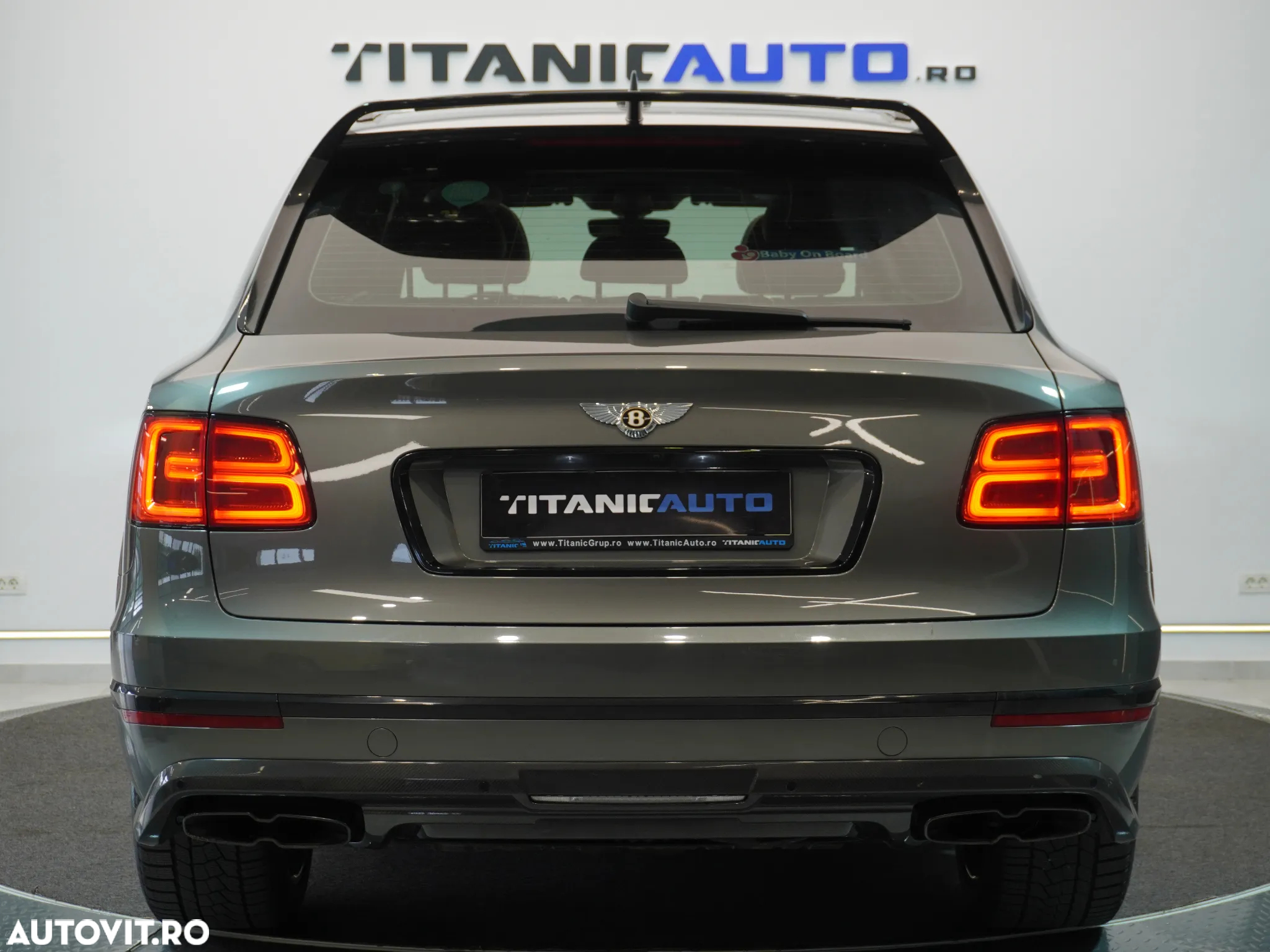 Bentley Bentayga - 9
