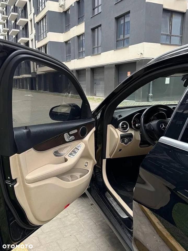 Mercedes-Benz GLC 300 4-Matic - 7