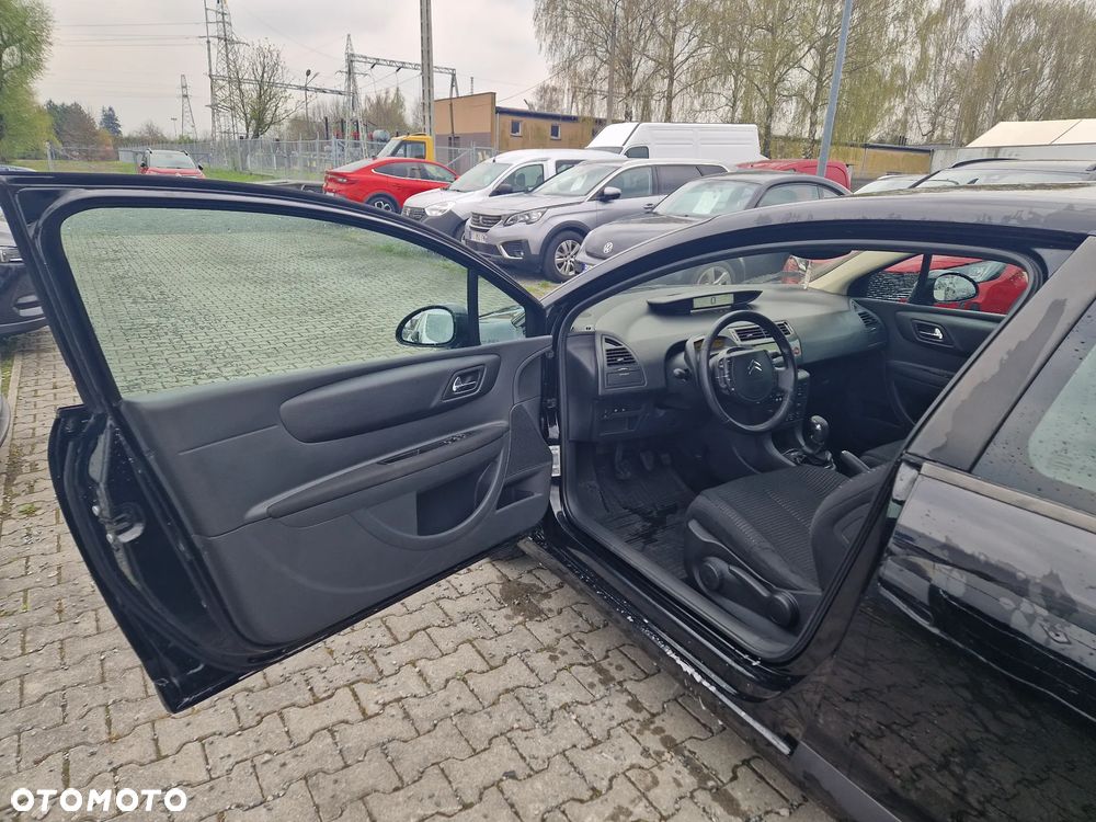 Citroën C4 - 11