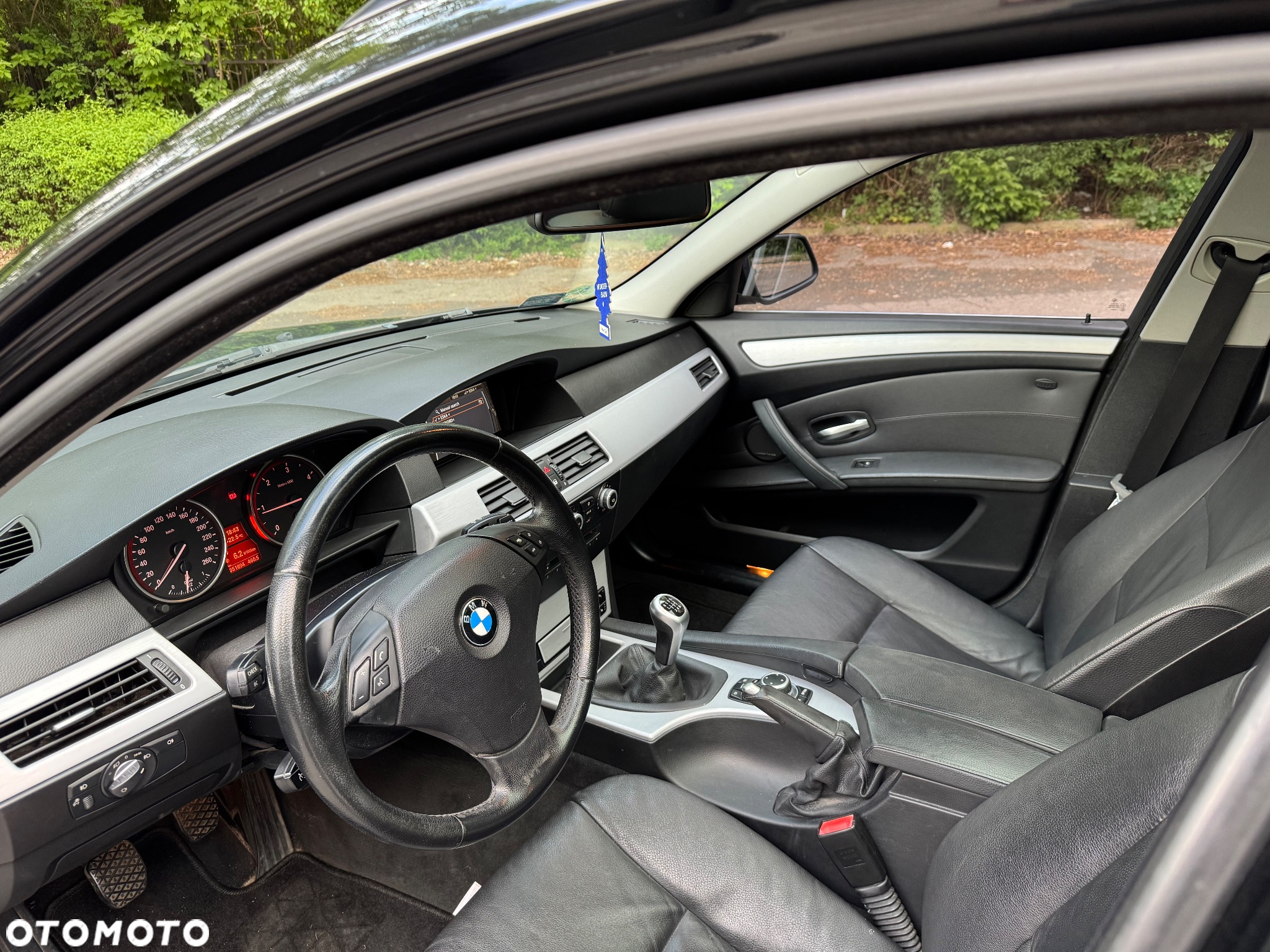 BMW Seria 5 520d Touring Edition Lifestyle - 35