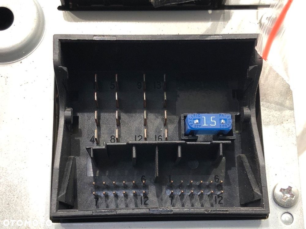 RADIO NAWIGACJA - 1174.00 PLN - AUDI A3 (8P1) 2003 - 2013 2.0 TDI 103 kW [140 KM] olej napędowy - 5