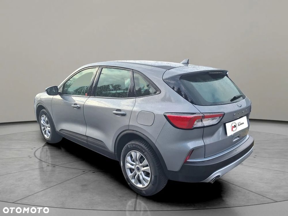 Ford Kuga - 3