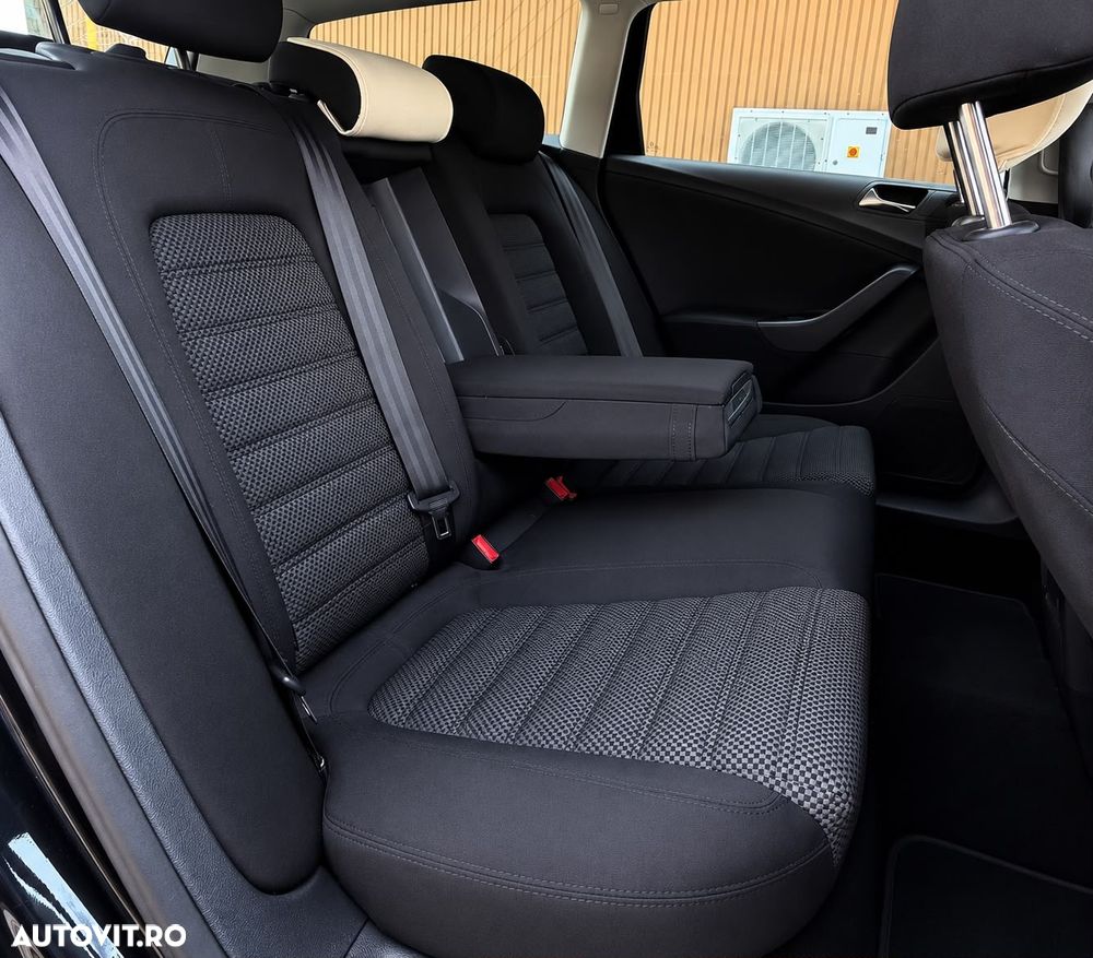 Volkswagen Passat 2.0 TDI 4Motion DPF DSG Comfortline - 8