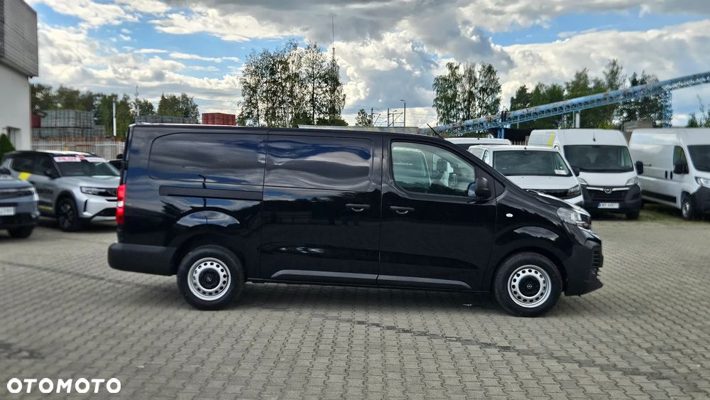 Opel Vivaro - 24