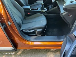 Peugeot 2008 PureTech 100 Stop&Start Allure Pack - 28