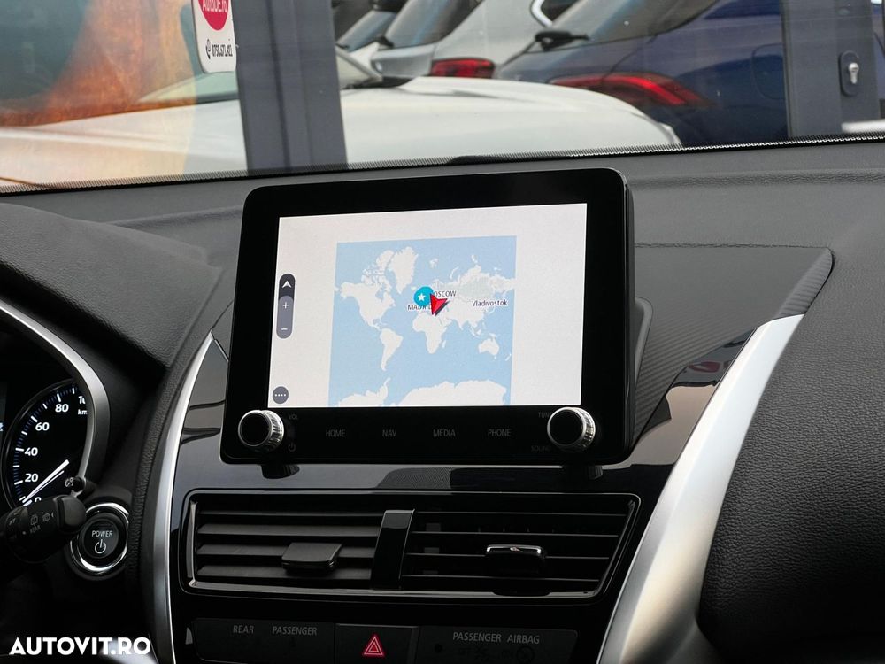 Mitsubishi Eclipse-Cross - 11