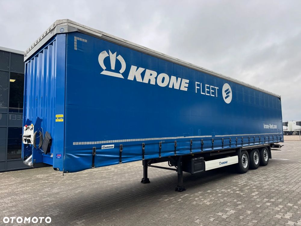 Krone SD Firanka Certyfikat XL, Dach podnoszony - 1